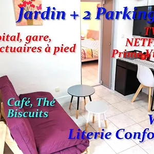 Au Petit Marcadal **sanctuaires, Hopital, Gare** , Lourdes Francia